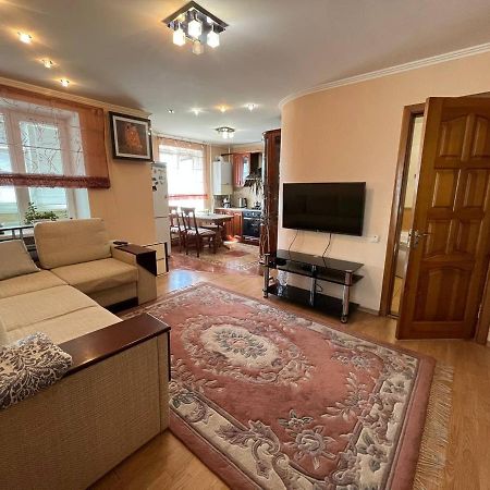 Тимирязева 47А Appartement Kropyvnytsky Buitenkant foto